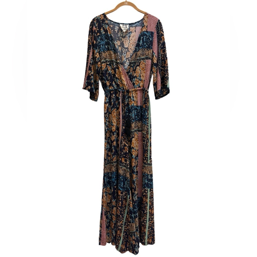 JAASE Floral patterned Long pant and 3/4 sleeve Jumpsuit with v neck and tassels - Picture 8 of 11
